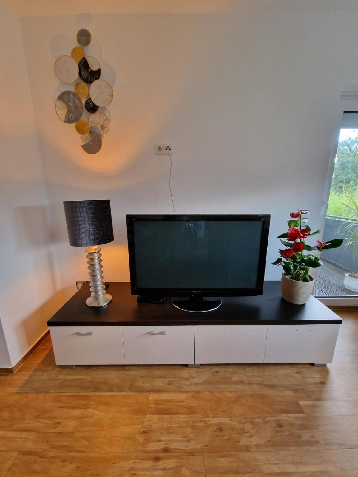 Ecocube Apartment2 Meppen14, Balkon, Kueche, Waschmaschine المظهر الخارجي الصورة
